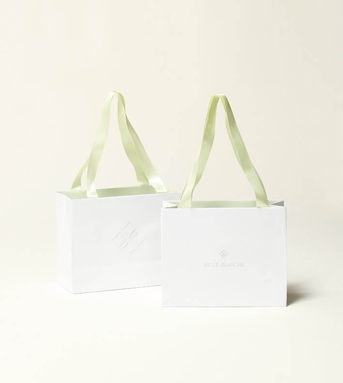 紙袋 / 装飾品